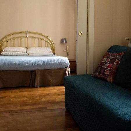 ナポリ Le Stanze Di Dolly Bed & Breakfast エクステリア 写真